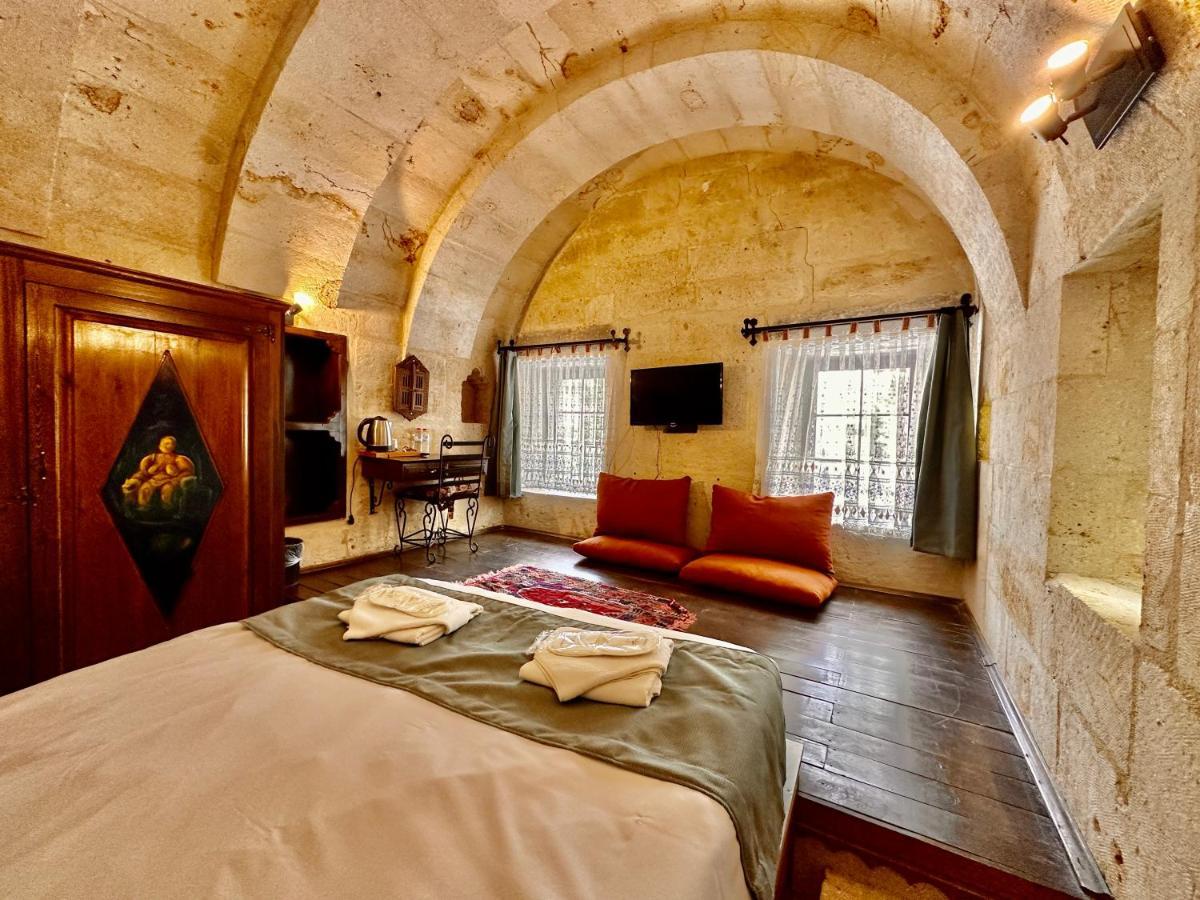 Harkasos Cave Hotel Юргюп Екстериор снимка