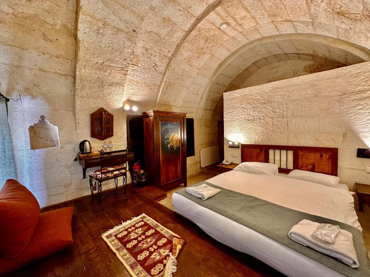 Harkasos Cave Hotel Юргюп Екстериор снимка