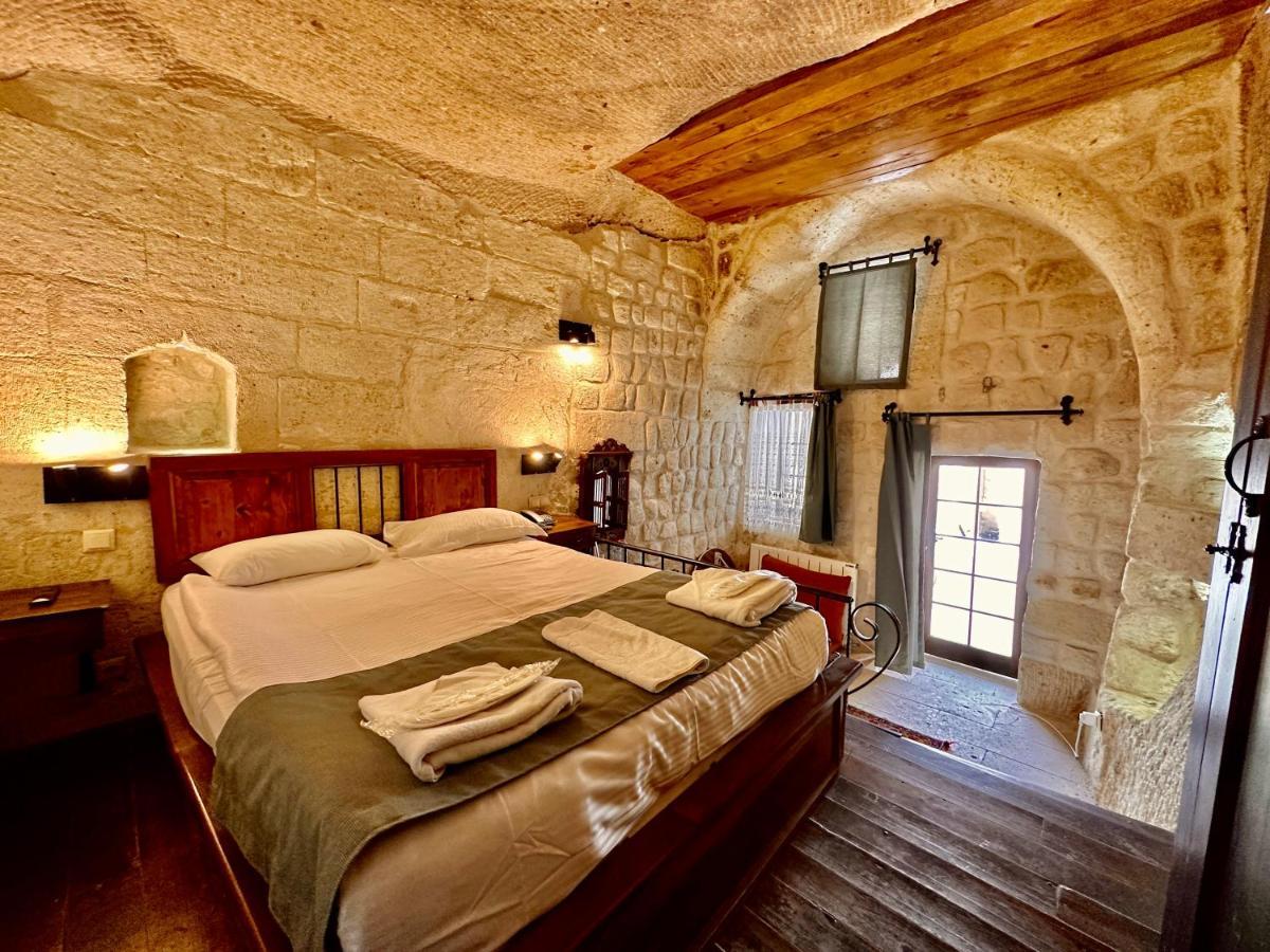 Harkasos Cave Hotel Юргюп Екстериор снимка