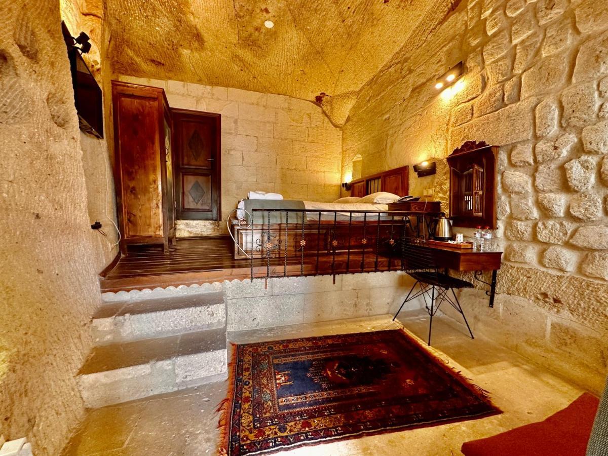 Harkasos Cave Hotel Юргюп Екстериор снимка