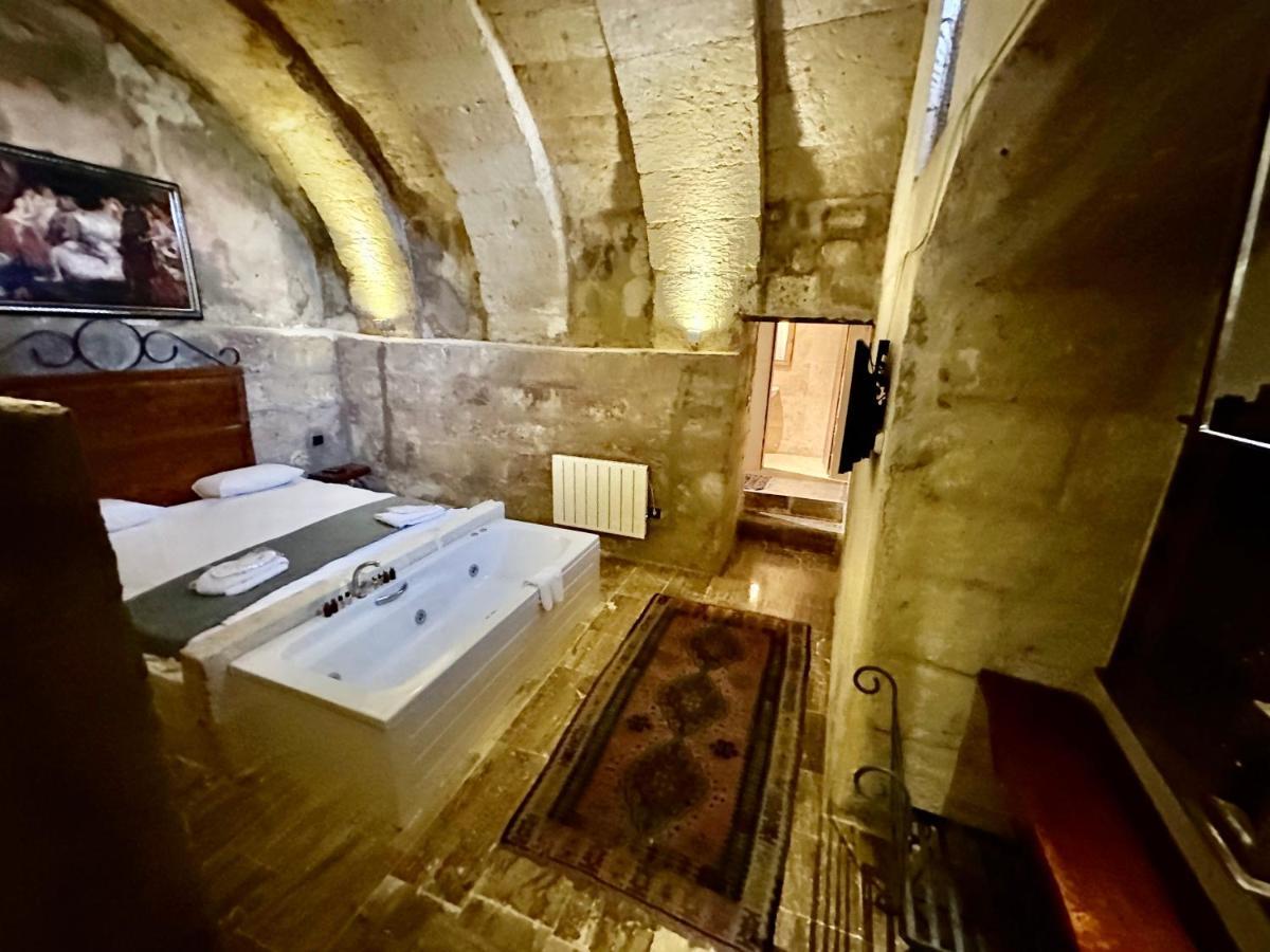 Harkasos Cave Hotel Юргюп Екстериор снимка